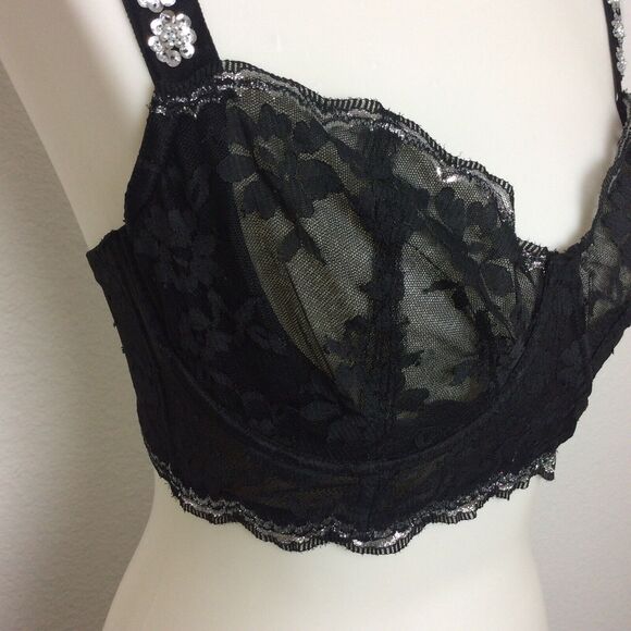 Victoria's Secret Lingerie Push Up Bra Lace Scalloped Metallic - Picture 4 of 9